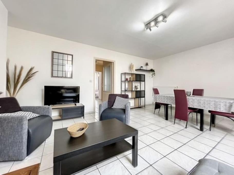 Appartement Au Coeur De ทรัวส์ ภายนอก รูปภาพ